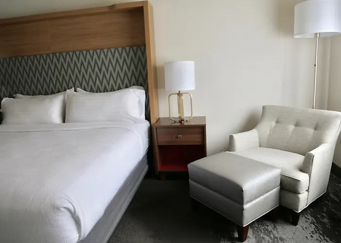 Holiday Inn Salem By Ihg
